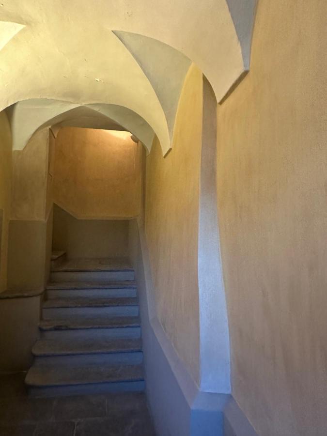 Antica Dimora Del Mercato Domodossola Exterior foto